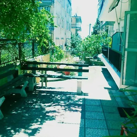 Sakis Apartment *